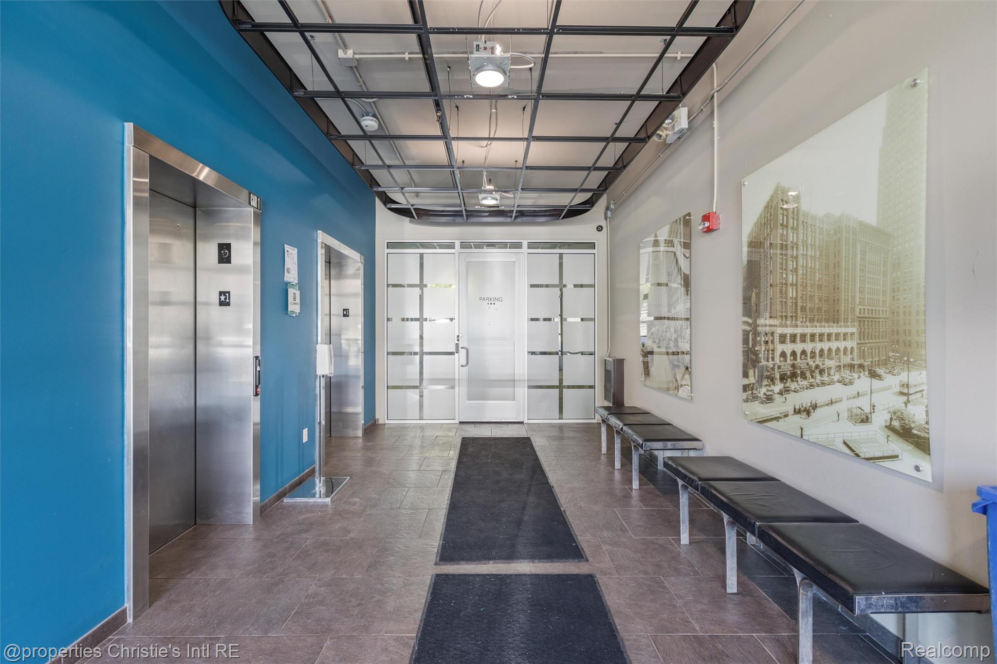 66 Winder Street, Unit 332 Detroit, MI 48201 - Photo 4 of 30 View of building lobby