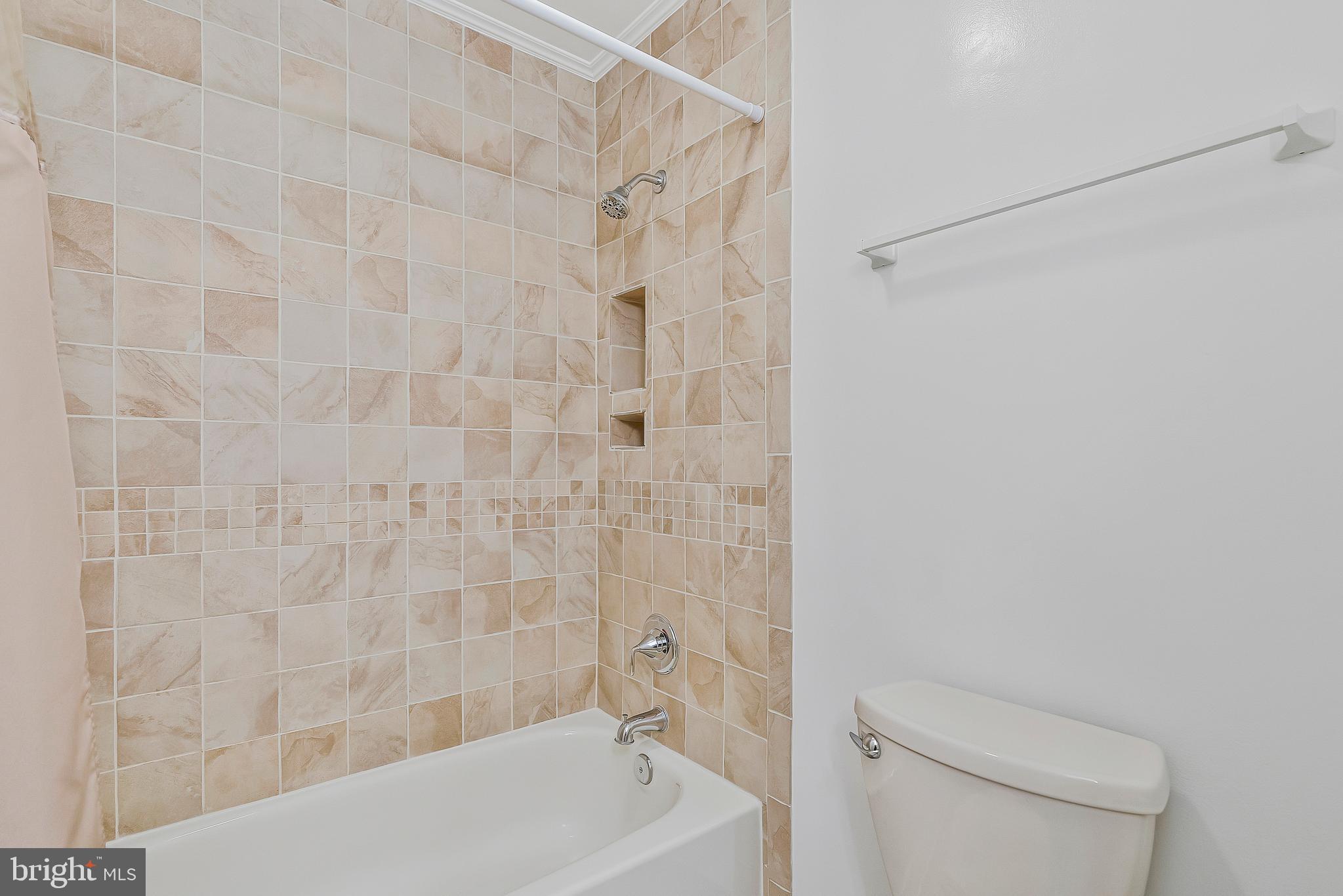 117 Connemara Drive Sterling, VA 20164 - Photo 20 of 58