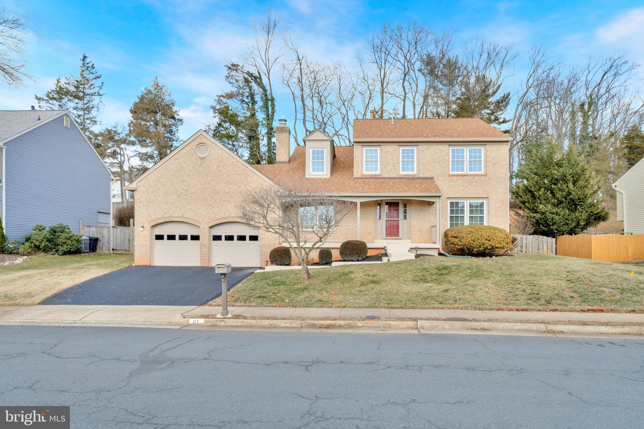 117 Connemara Drive Sterling, VA 20164 - Photo 3 of 58