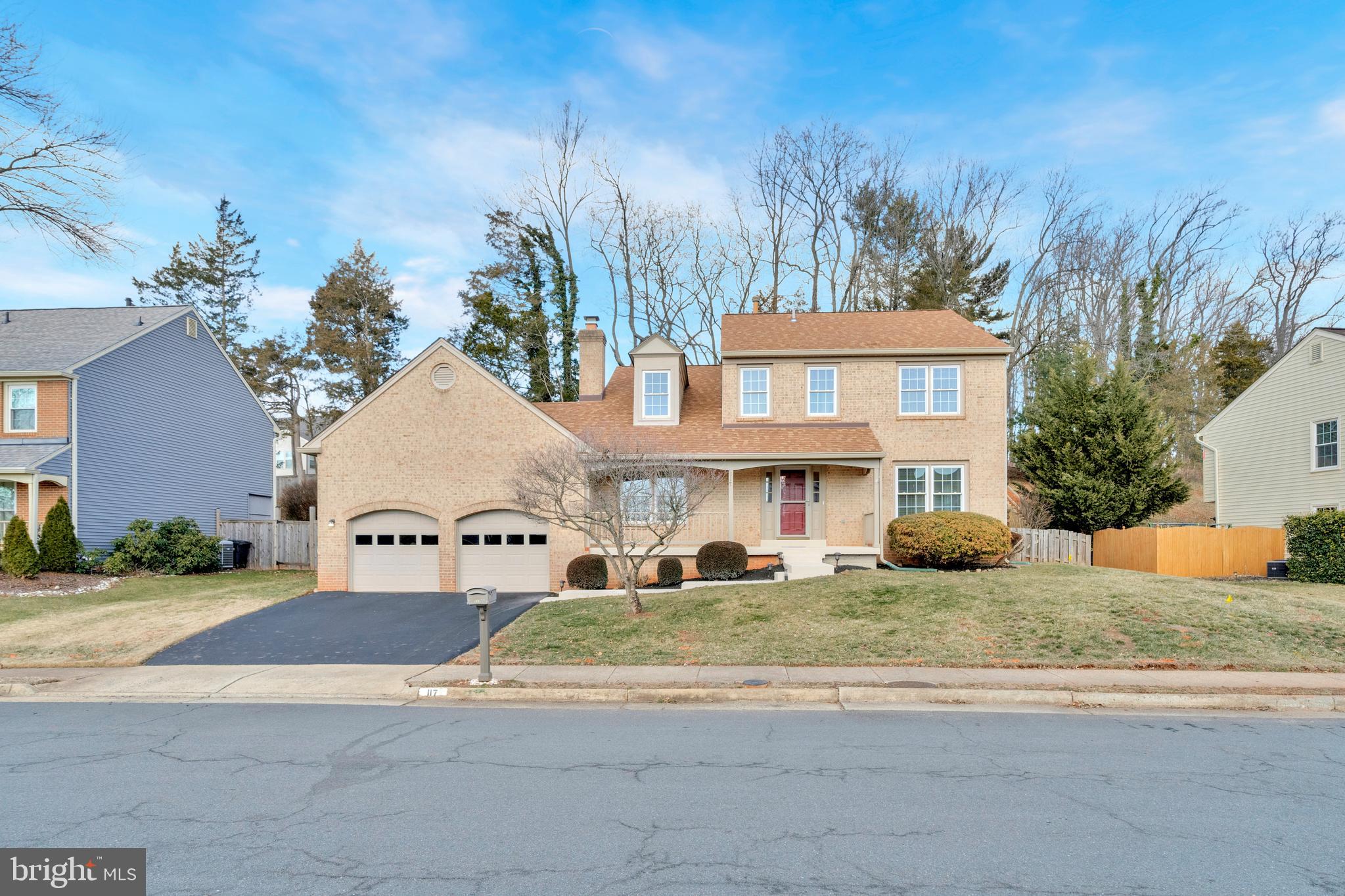 117 Connemara Drive Sterling, VA 20164 - Photo 4 of 58