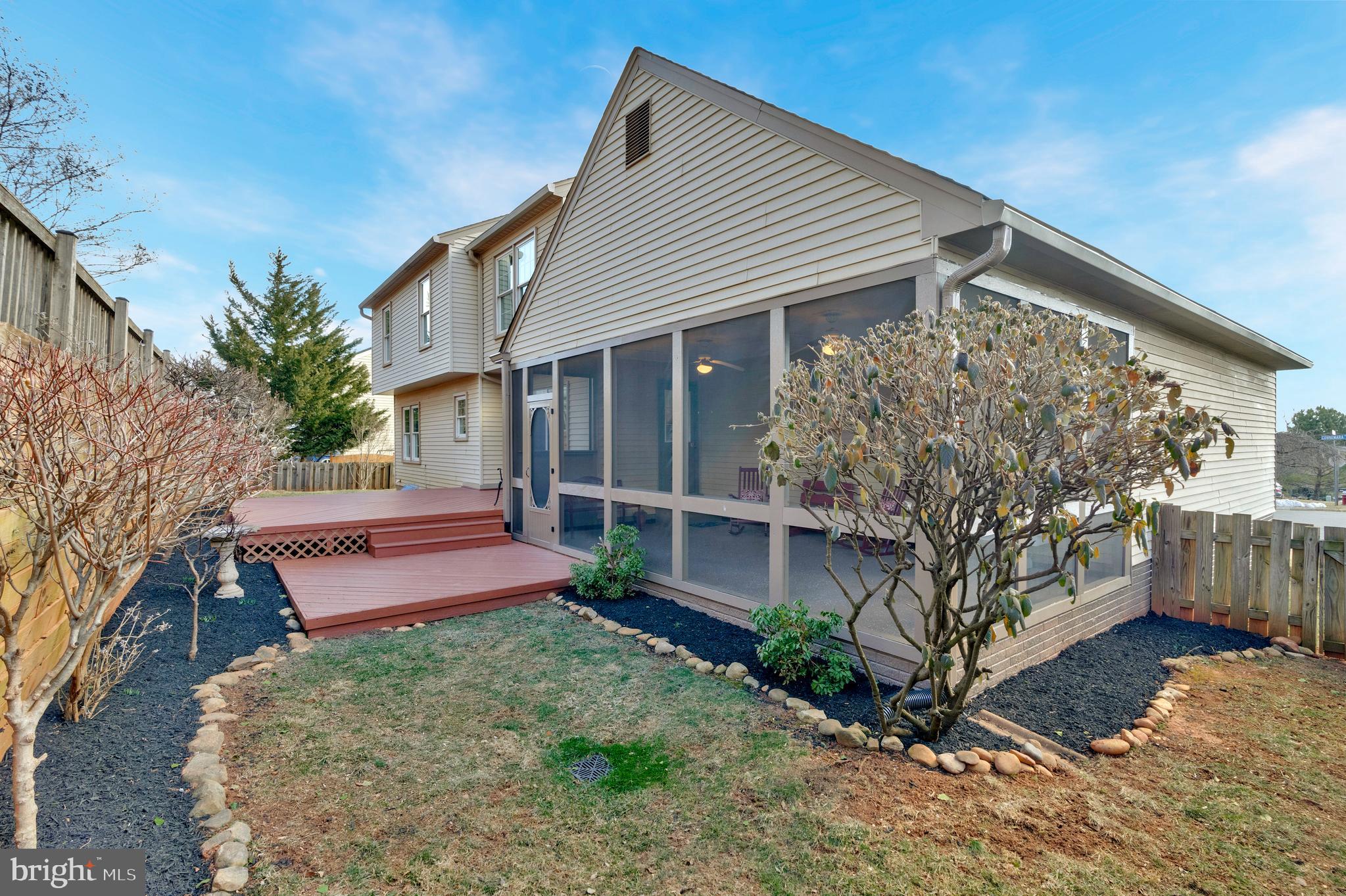 117 Connemara Drive Sterling, VA 20164 - Photo 6 of 58