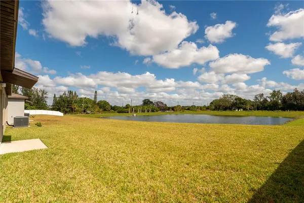 $2,500 | 1837 Sand Daisy Place, Ruskin, FL 33570