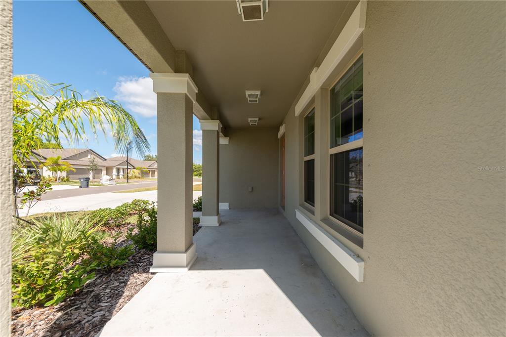 1837 Sand Daisy Place Ruskin, FL 33570 - Photo 6 of 34