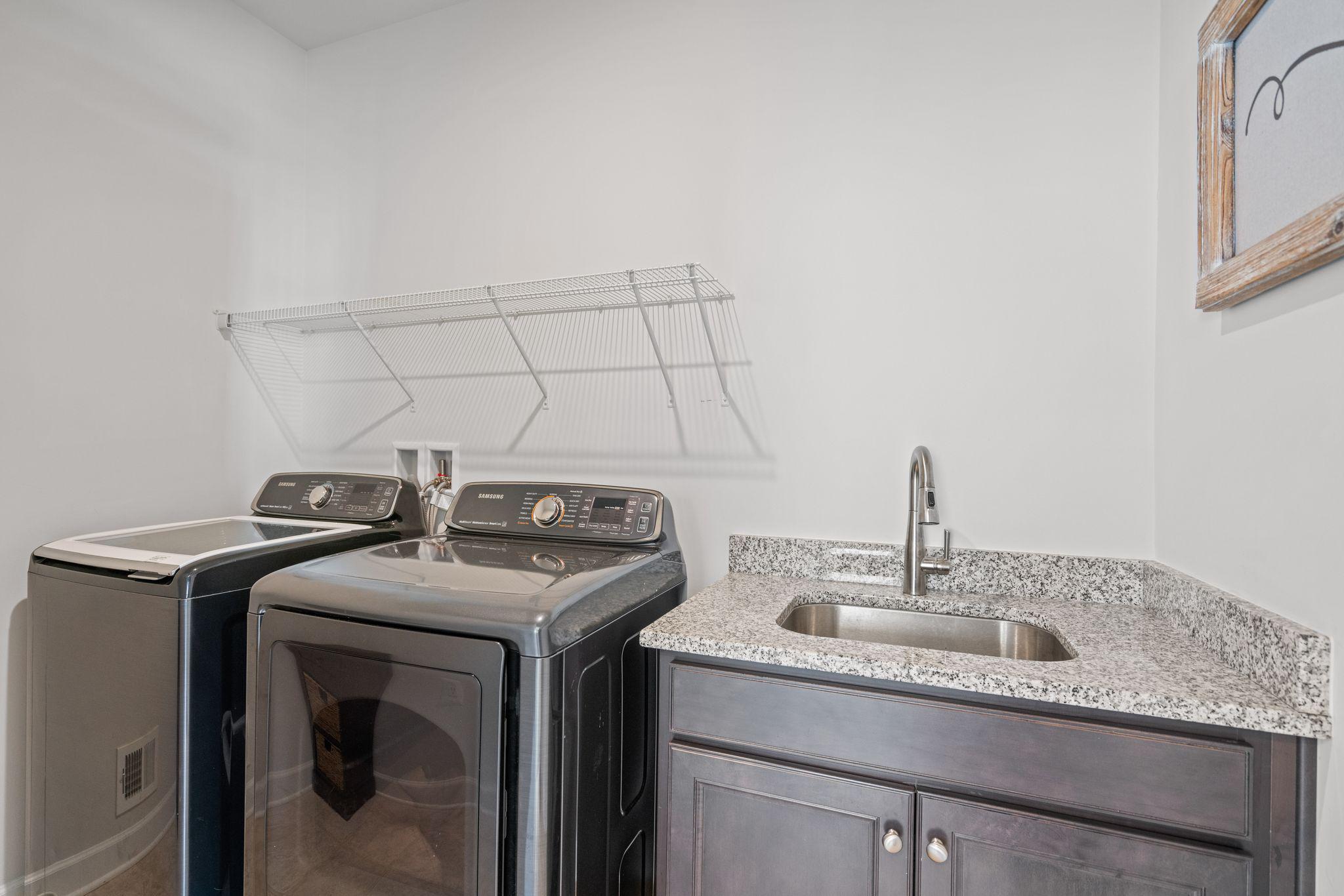 2916 Quarry Circle Odenton, MD 21113 - Photo 38 of 60 Modern laundry room on upper level.
