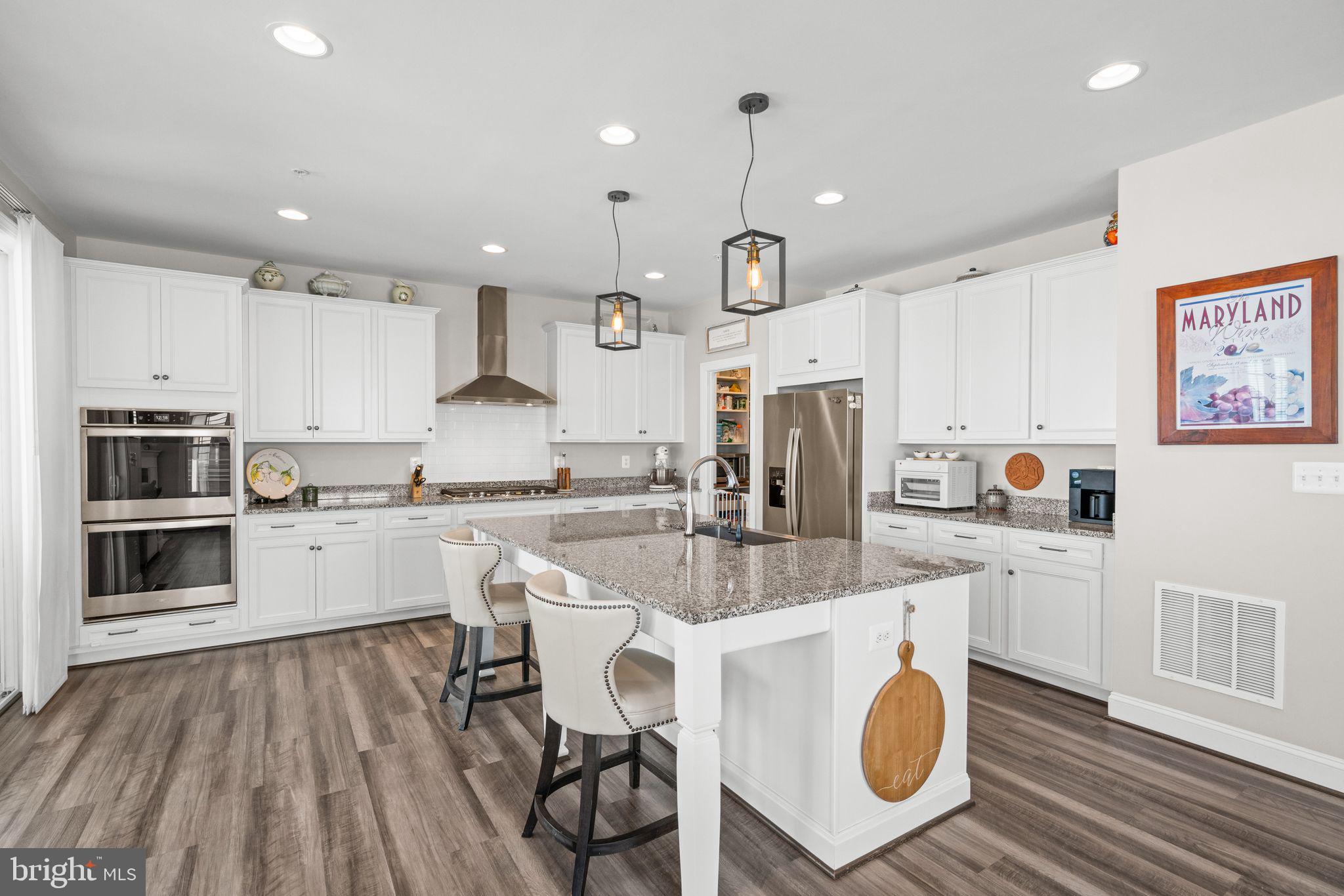 2916 Quarry Circle Odenton, MD 21113 - Photo 5 of 60 Modern kitchen with elegant finishes.