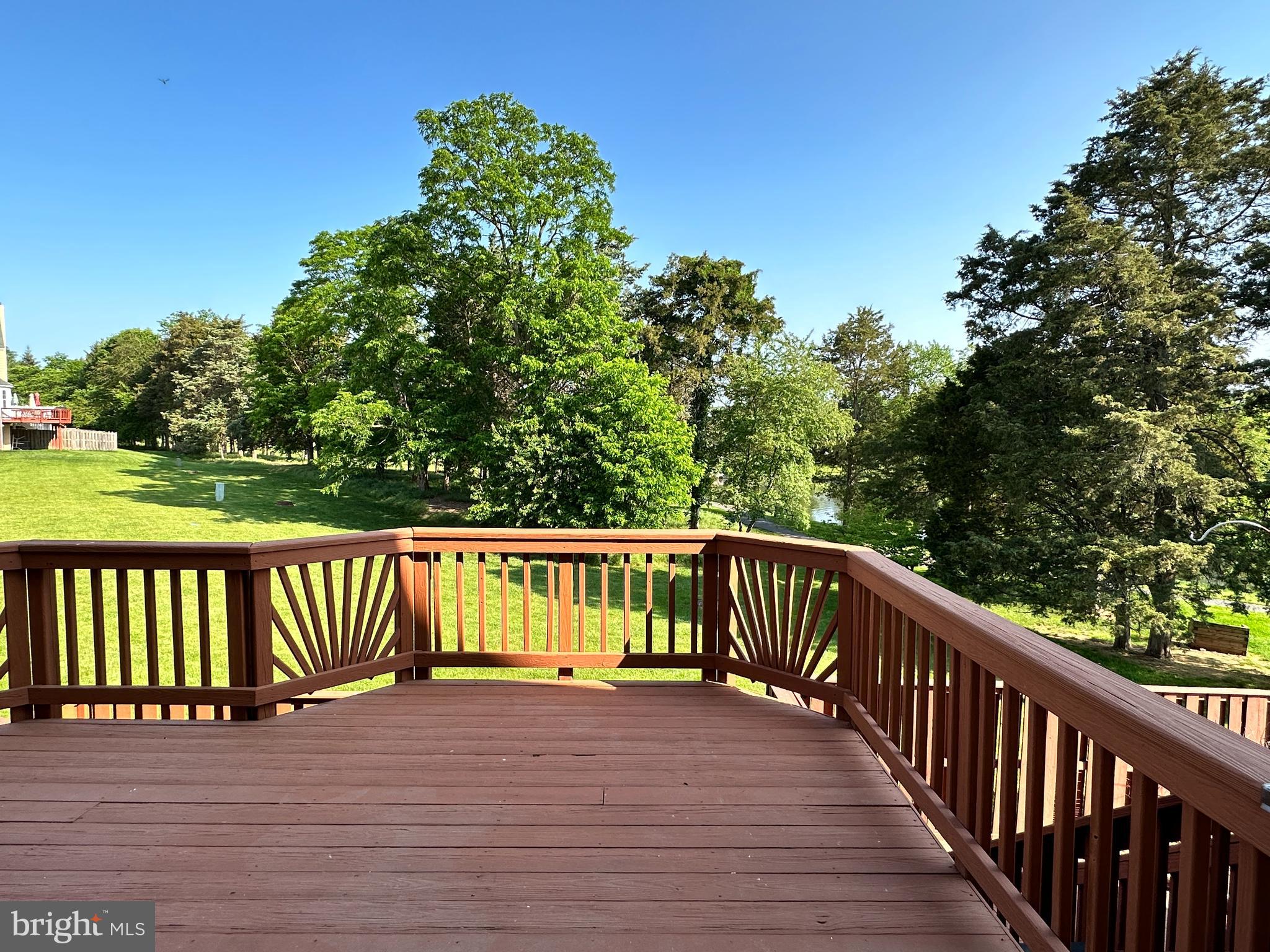 21140 Dray Terrace Ashburn, VA 20147 - Photo 47 of 59 Spacious Deck - Recently Painted!
