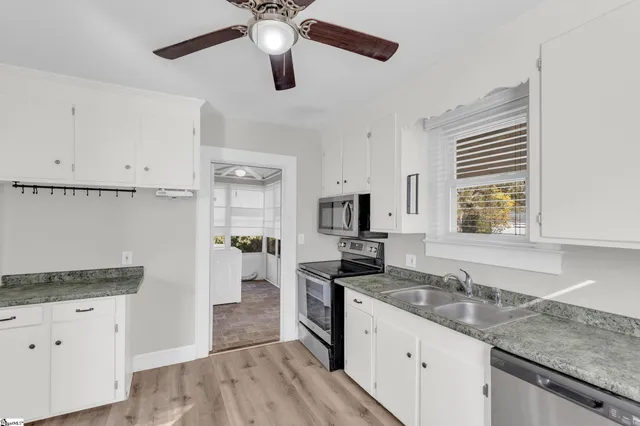 $189,000 | 2223 Ridgewood Avenue, Anderson, SC 29625