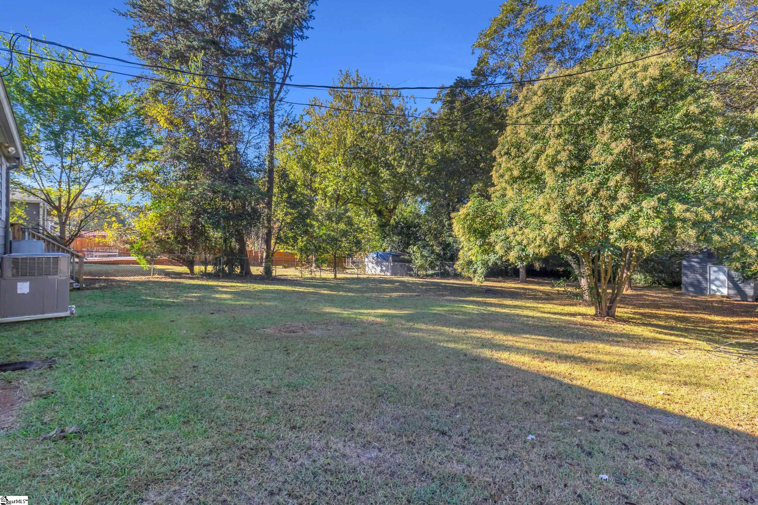 2223 Ridgewood Avenue Anderson, SC 29625 - Photo 34 of 37