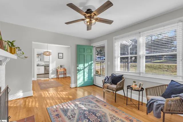 $189,000 | 2223 Ridgewood Avenue, Anderson, SC 29625