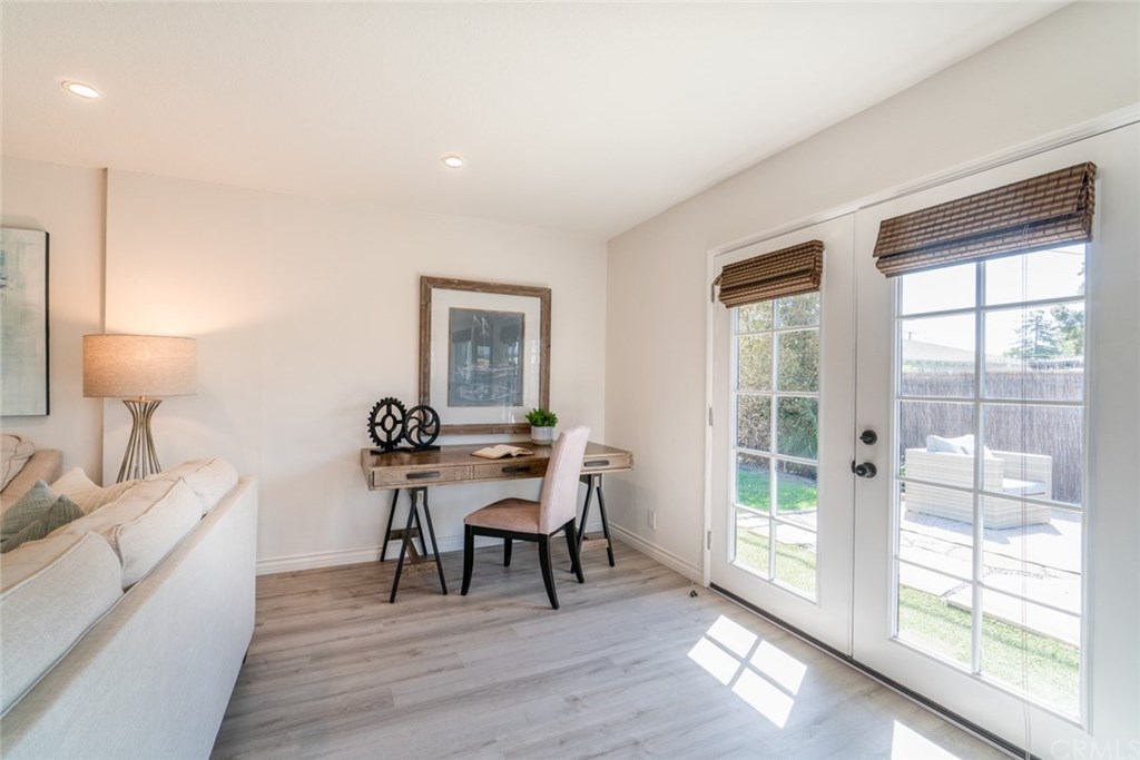 3239 Nebraska Place Costa Mesa, CA 92626 - Photo 13 of 56