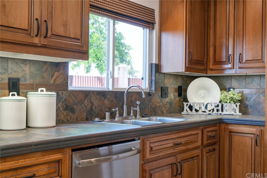 3239 Nebraska Place Costa Mesa, CA 92626 - Photo 18 of 56