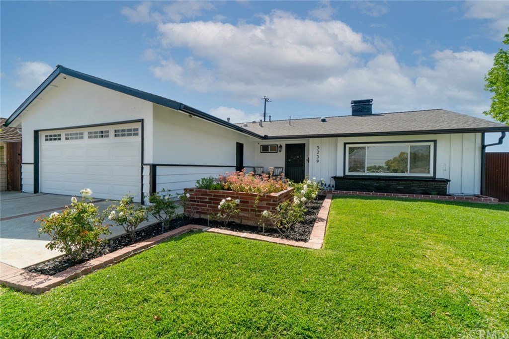 3239 Nebraska Place Costa Mesa, CA 92626 - Photo 4 of 56