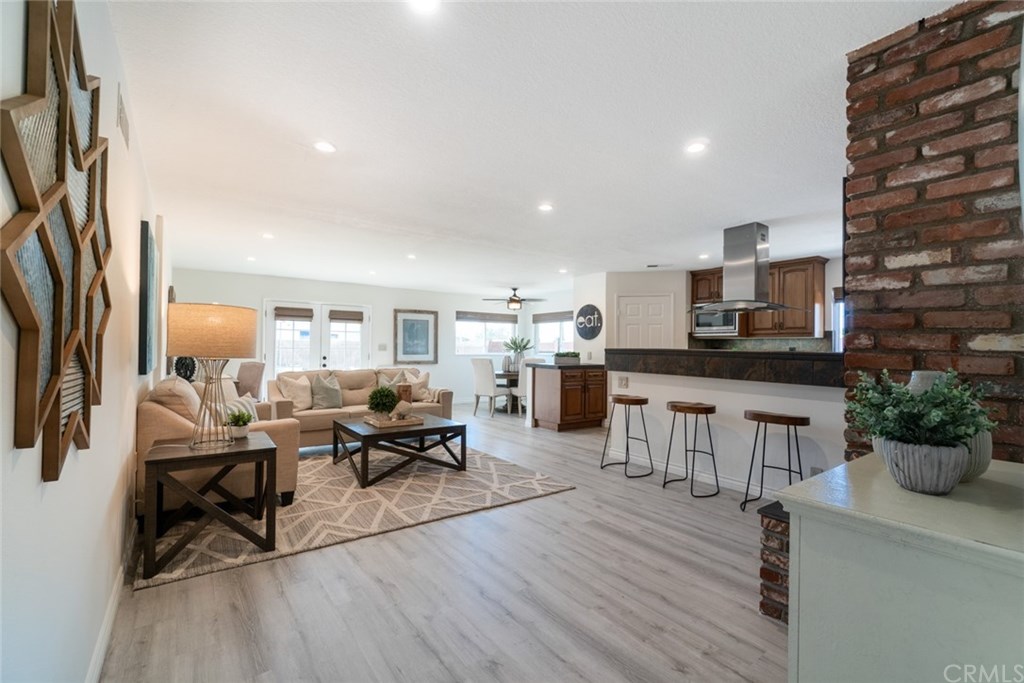 3239 Nebraska Place Costa Mesa, CA 92626 - Photo 7 of 56