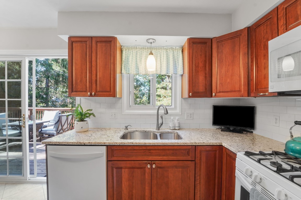 16 Hilltop Road Apalachin, NY 13732 - Photo 20 of 40