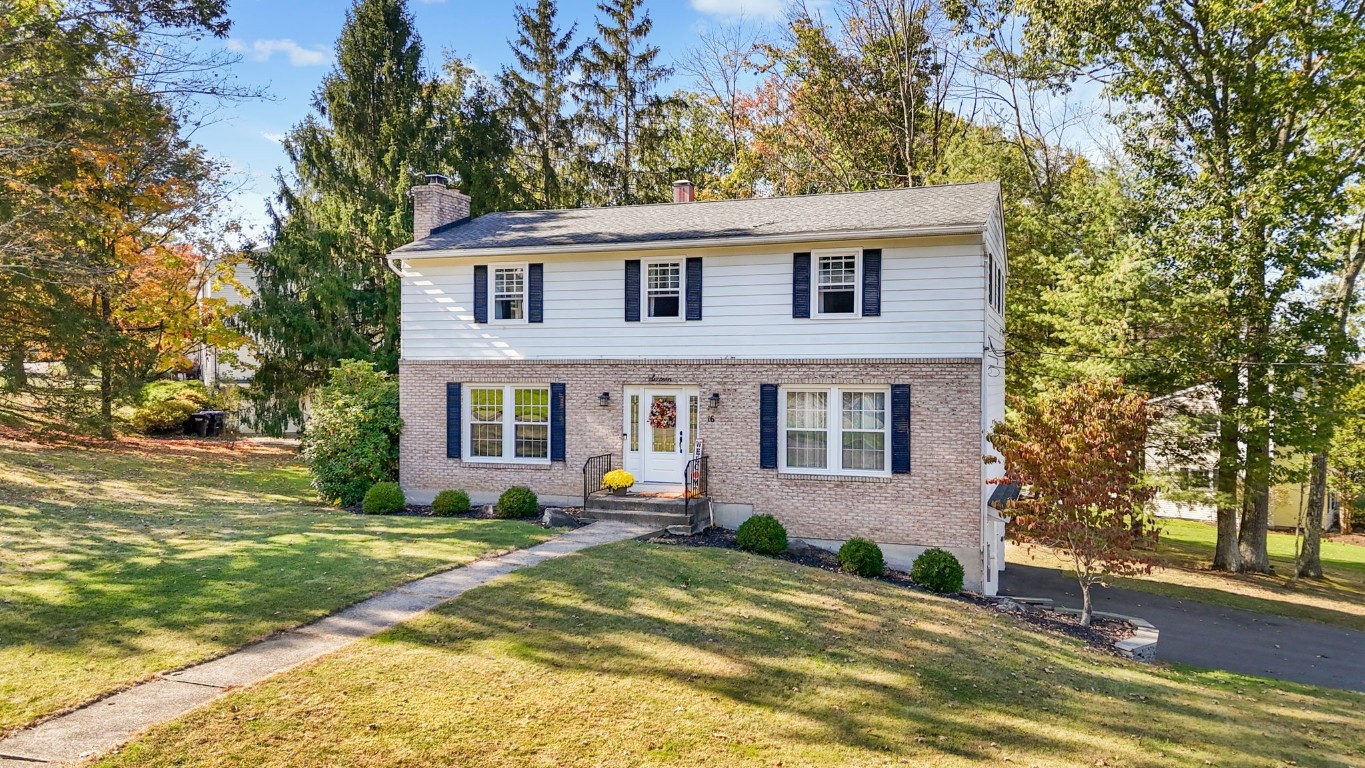 16 Hilltop Road Apalachin, NY 13732 - Photo 2 of 40