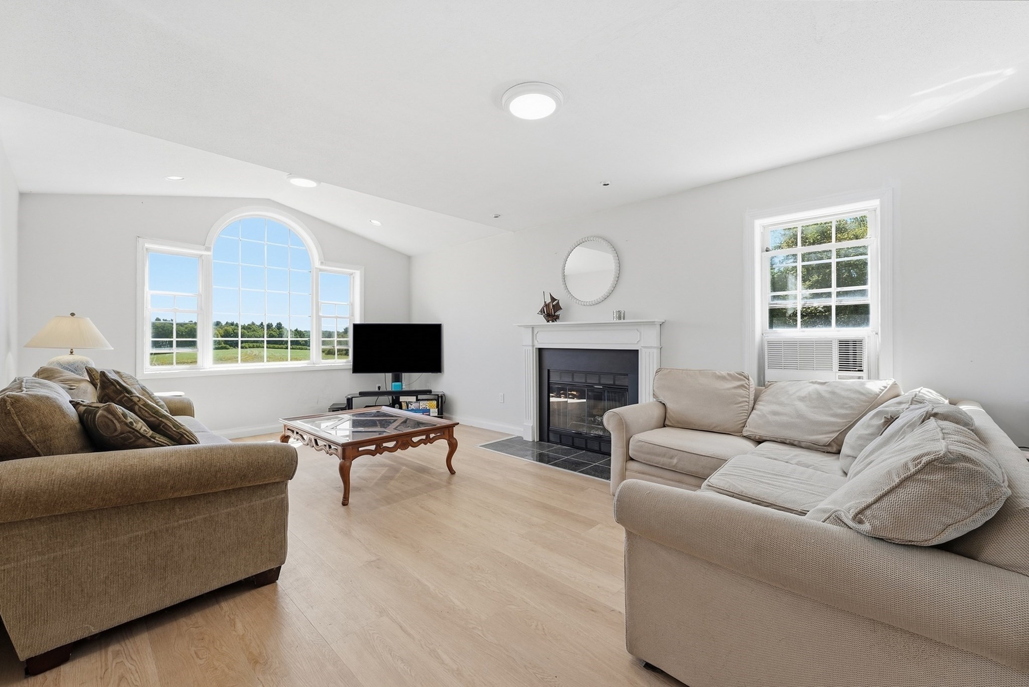 39 Gibbs Road Blandford, MA 01008 - Photo 5 of 39 Gallery Image 5