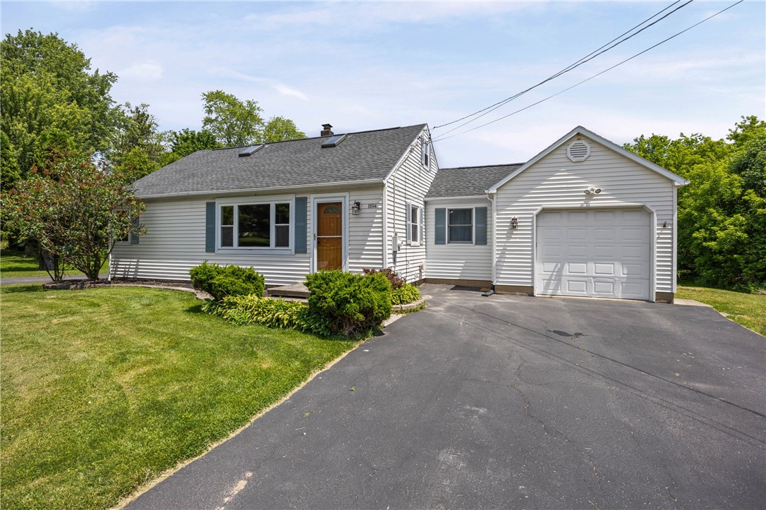 1894 Manitou Road Greece, NY 14559 - Photo 3 of 29