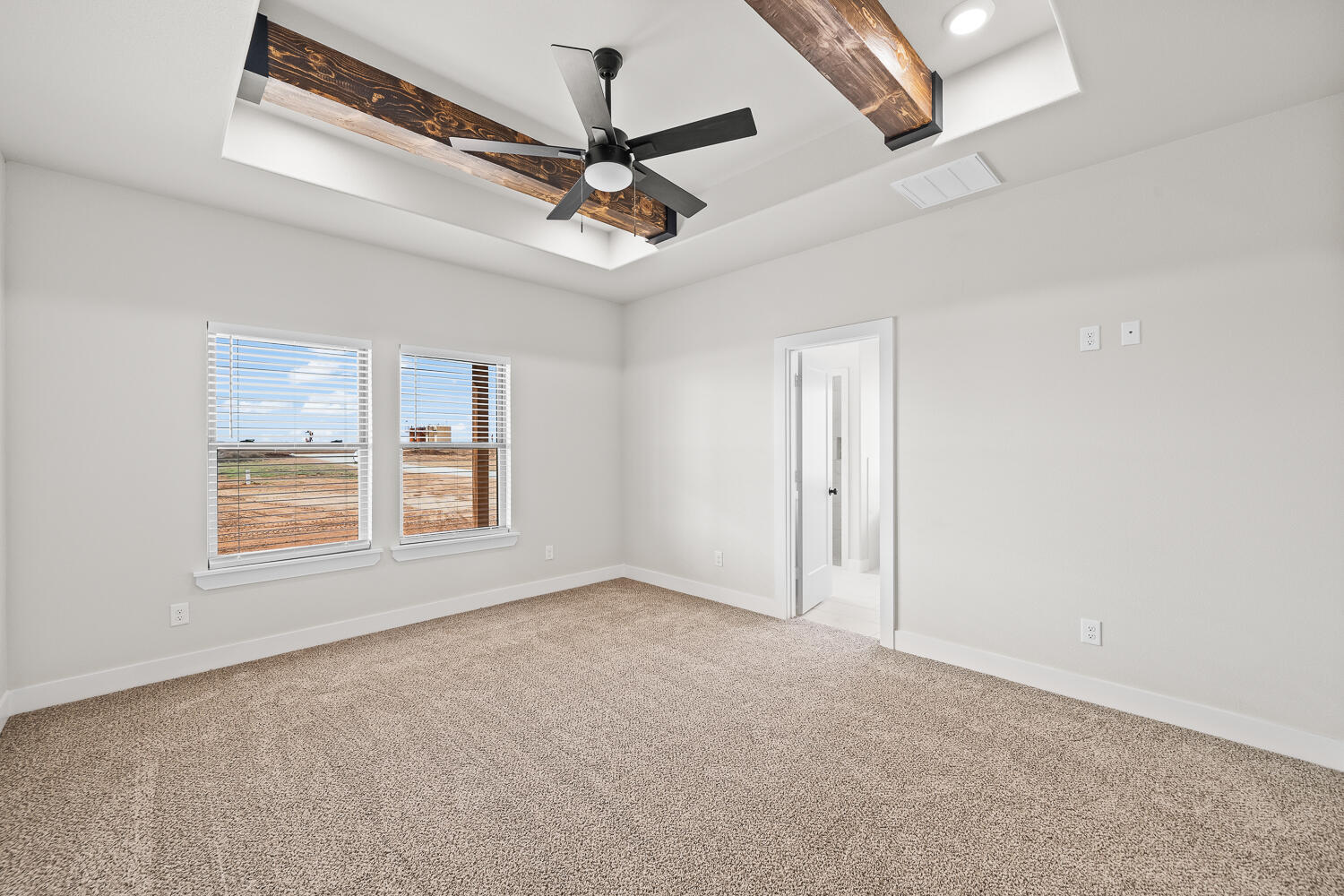 6415 County Road 3700 Slaton, TX 79364 - Photo 6 of 34 6415 CR 3700 Slaton-10