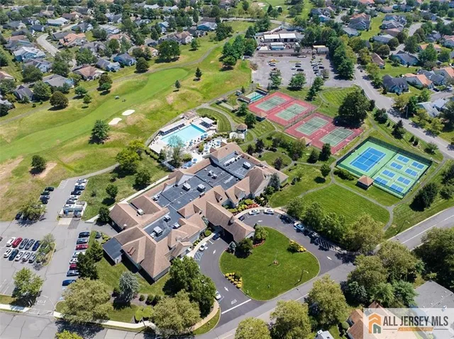 a view of a building entrance