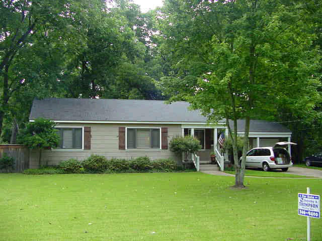 604 Colonial Circle Jackson, MS 39211 - Photo 1 of 1 Photo 1