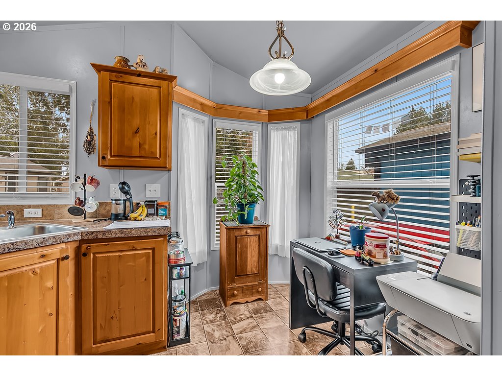 7120 Northeast Lombard Street, Unit 11 Portland, OR 97218 - Photo 17 of 24