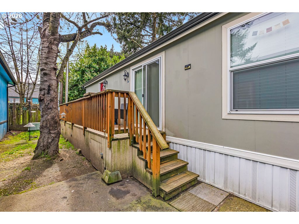 7120 Northeast Lombard Street, Unit 11 Portland, OR 97218 - Photo 3 of 24