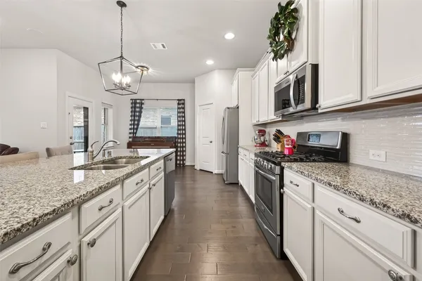 $440,000 | 2223 Tonkawa Trail, Katy, TX 77493