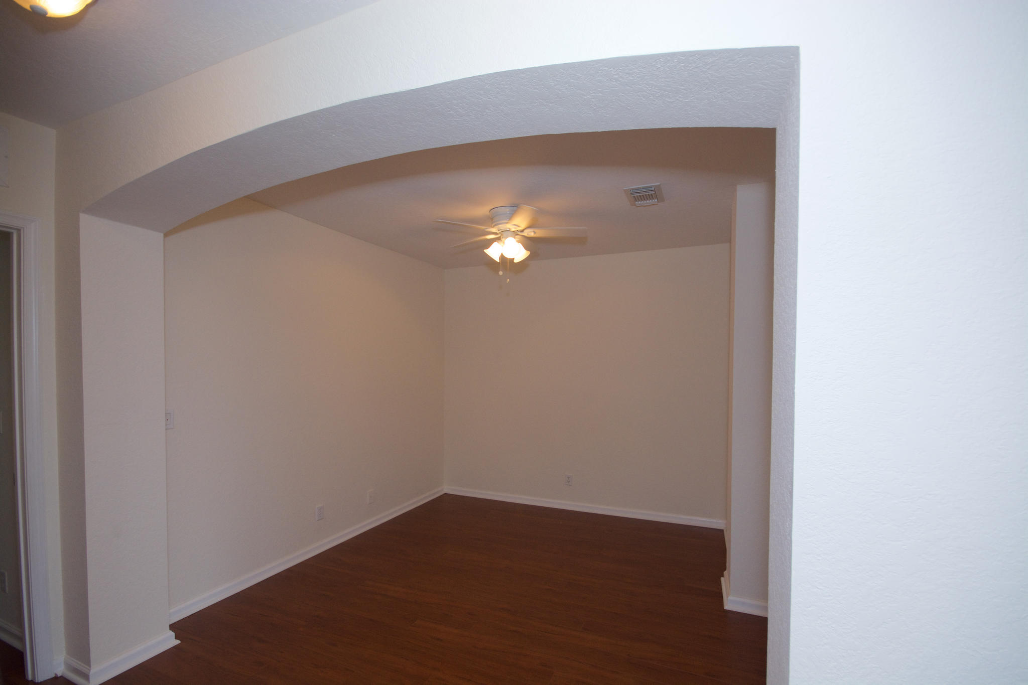 2046 Oakhurst Way Riviera Beach, FL 33404 - Photo 13 of 25 DSC_1014