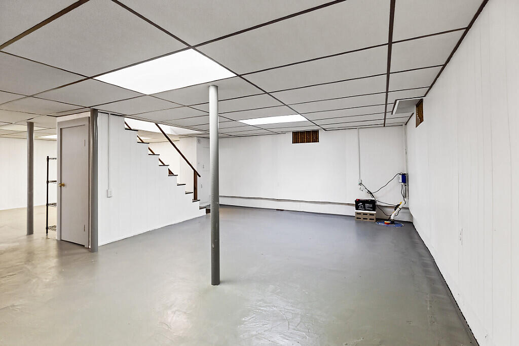 7 Collette Street Waterville, ME 04901 - Photo 32 of 53 Basement