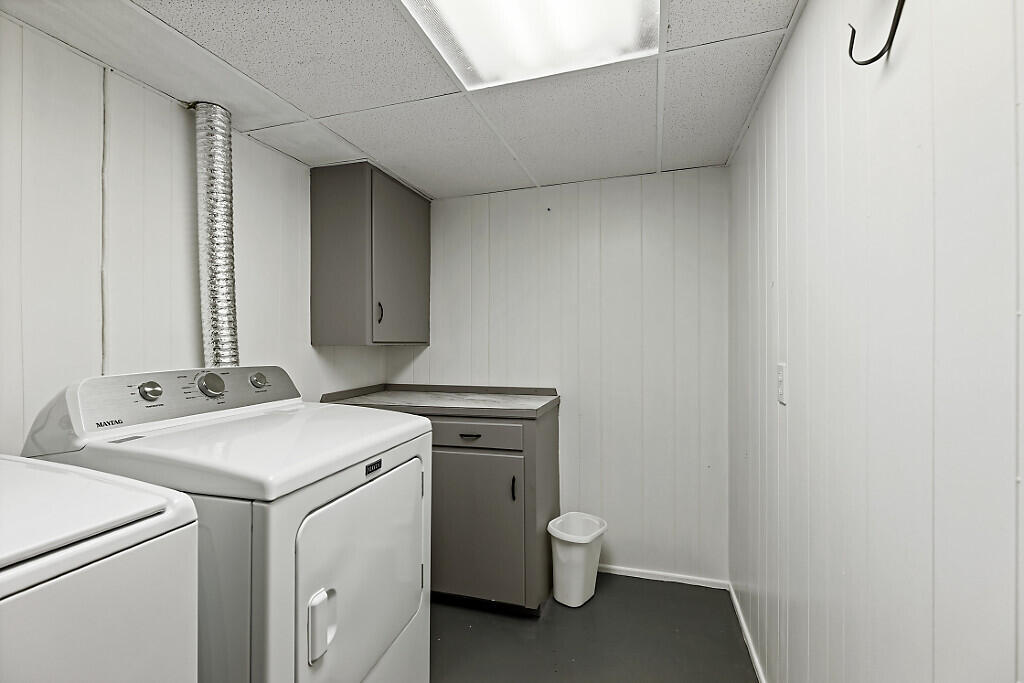 7 Collette Street Waterville, ME 04901 - Photo 37 of 53 Large Laundry room