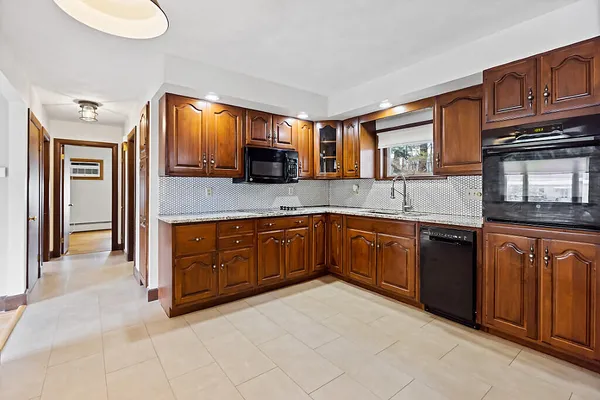 $299,000 | 7 Collette Street, Waterville, ME 04901