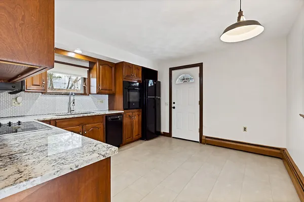 $299,000 | 7 Collette Street, Waterville, ME 04901