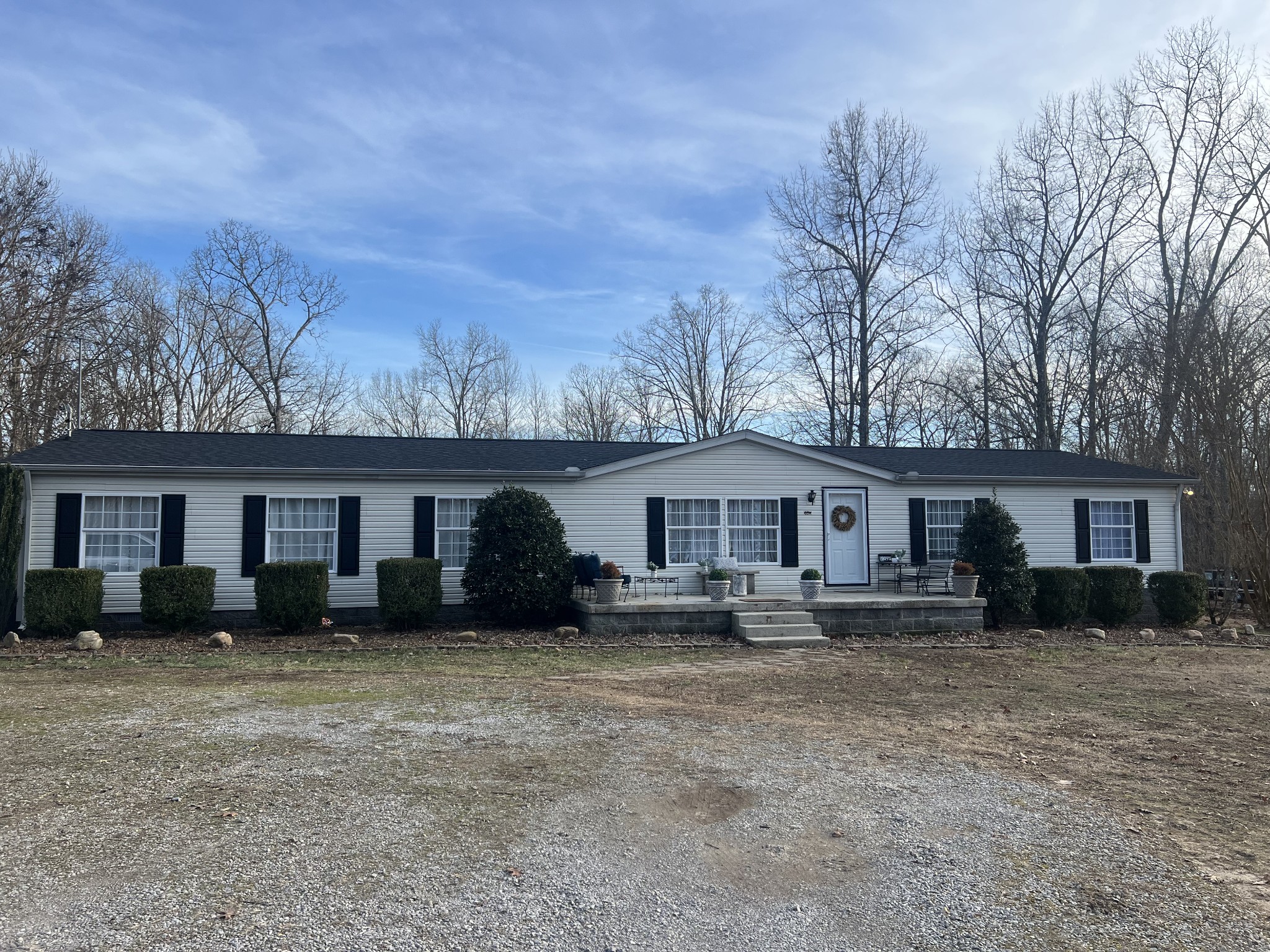 9045 Oak Springs Road Nunnelly, TN 37137 - Photo 1 of 36 Gallery Image 1