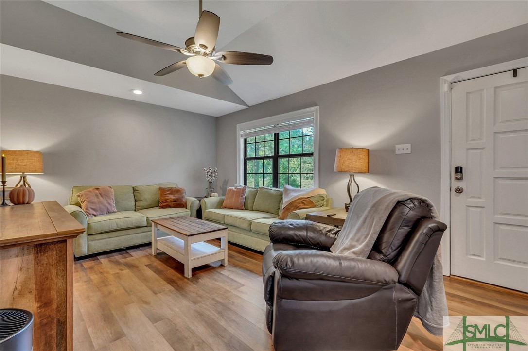313 Bush Road Savannah, GA 31419 - Photo 6 of 31 Gallery Image 6