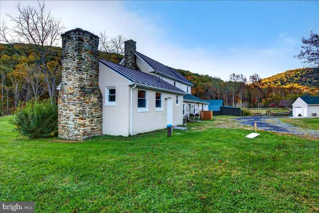 $2,195,000 | 290 Riley Hollow Road, Huntly, VA 22640