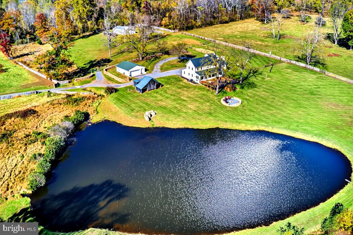 290 Riley Hollow Road Huntly, VA 22640 - Photo 2 of 148
