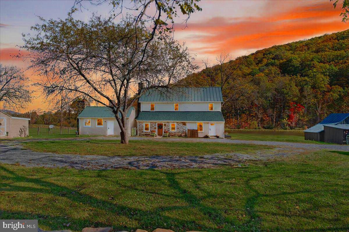 290 Riley Hollow Road Huntly, VA 22640 - Photo 6 of 148