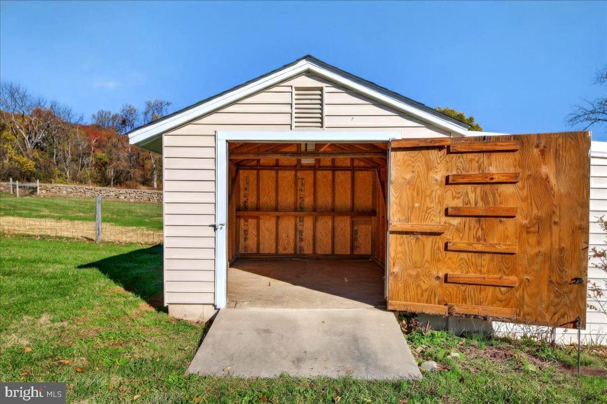 290 Riley Hollow Road Huntly, VA 22640 - Photo 67 of 148