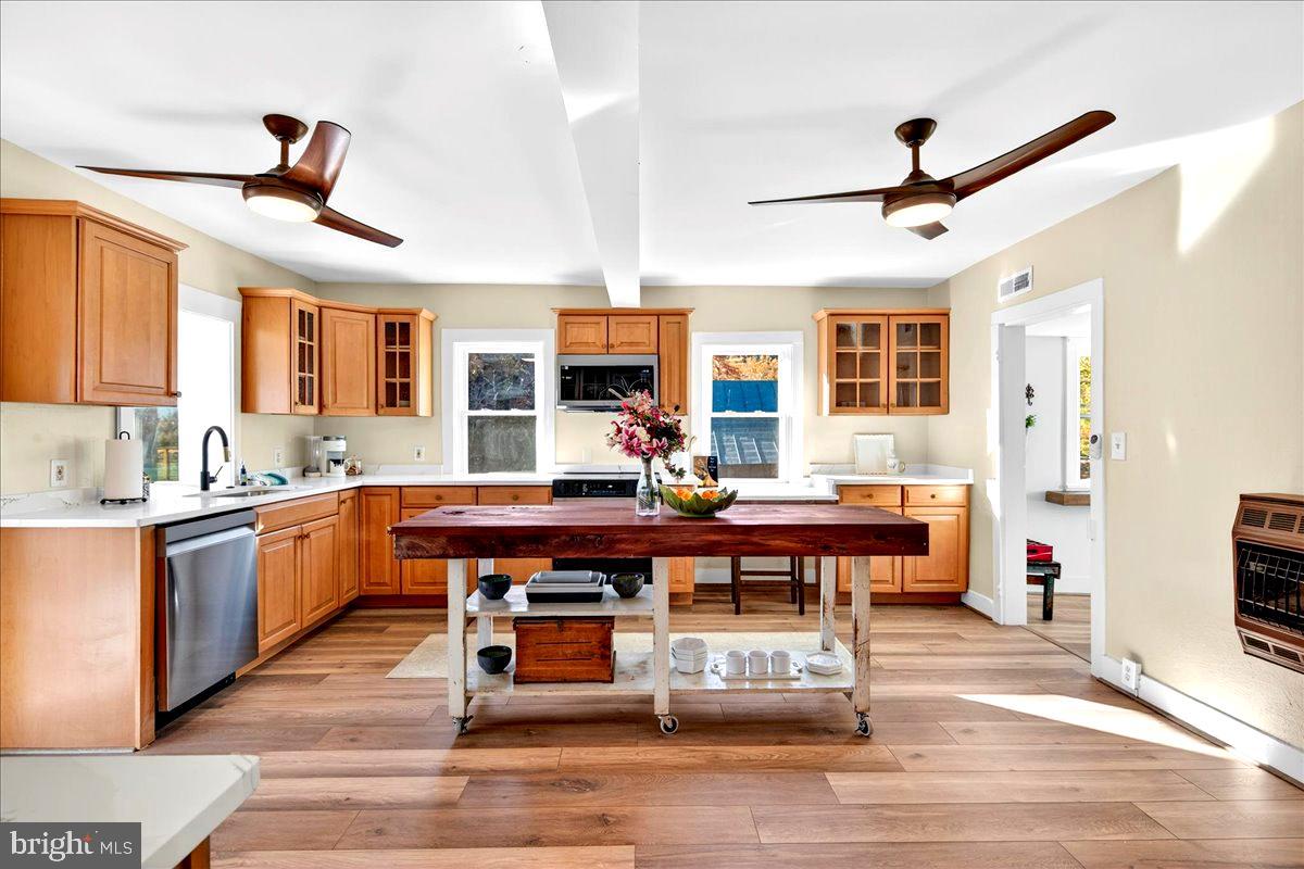 290 Riley Hollow Road Huntly, VA 22640 - Photo 9 of 148