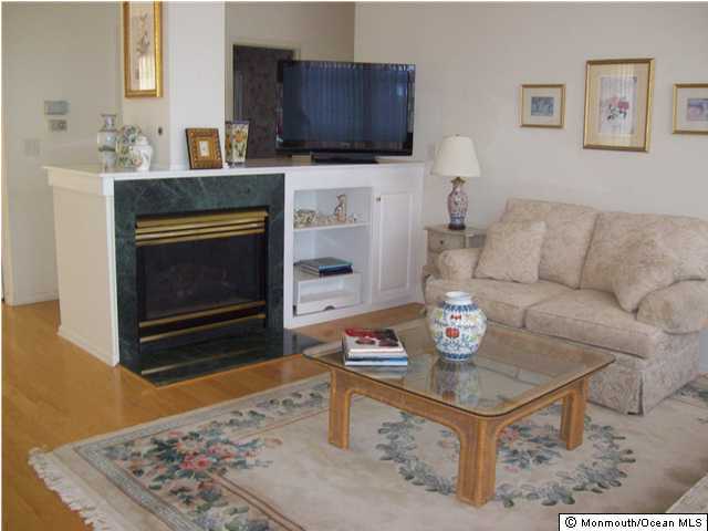90 Silverside Road Lakewood, NJ 08701 - Photo 2 of 3 Additional Photo