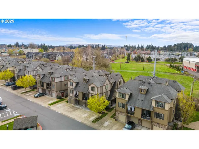 $389,000 | 7906 Northeast Miriam Way, Hillsboro, OR 97006