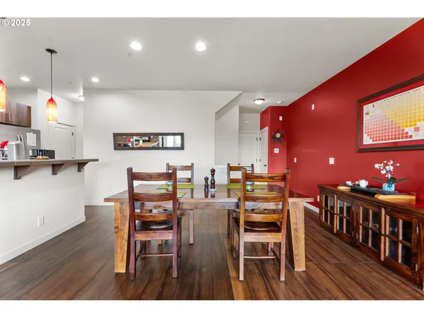 $359,000 | 7906 Northeast Miriam Way, Hillsboro, OR 97006