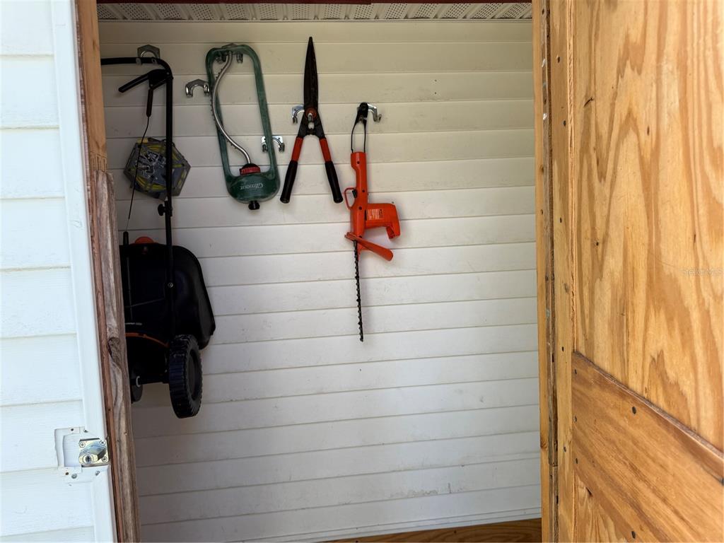 12112 Sara Street Brooksville, FL 34613 - Photo 31 of 41