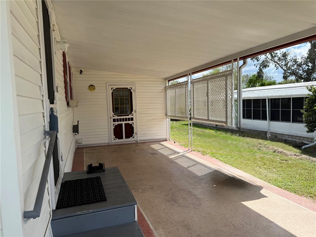 12112 Sara Street Brooksville, FL 34613 - Photo 5 of 41