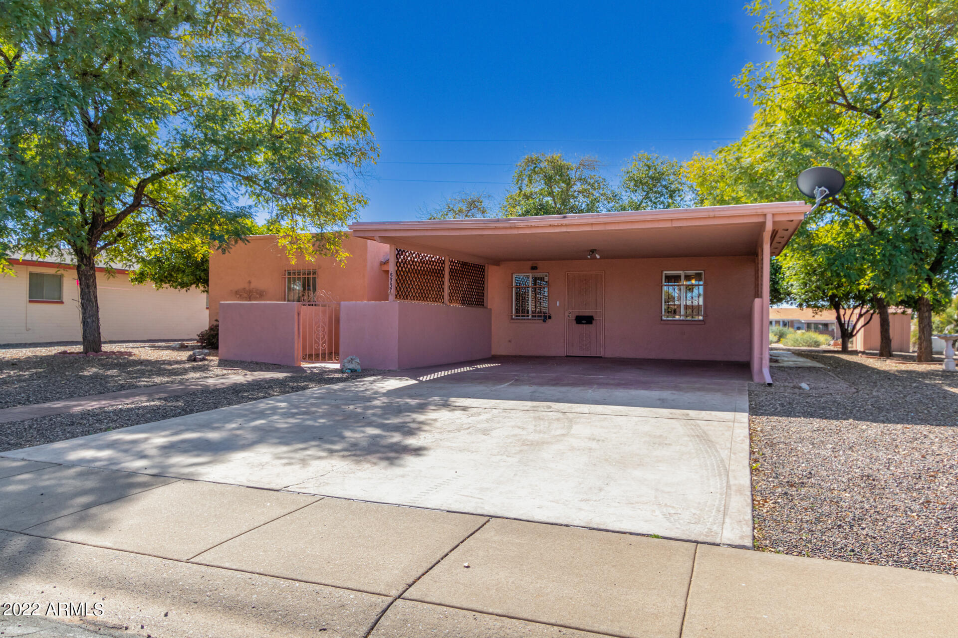 5737 East Decatur Street Mesa, AZ 85205 - Photo 3 of 33 3
