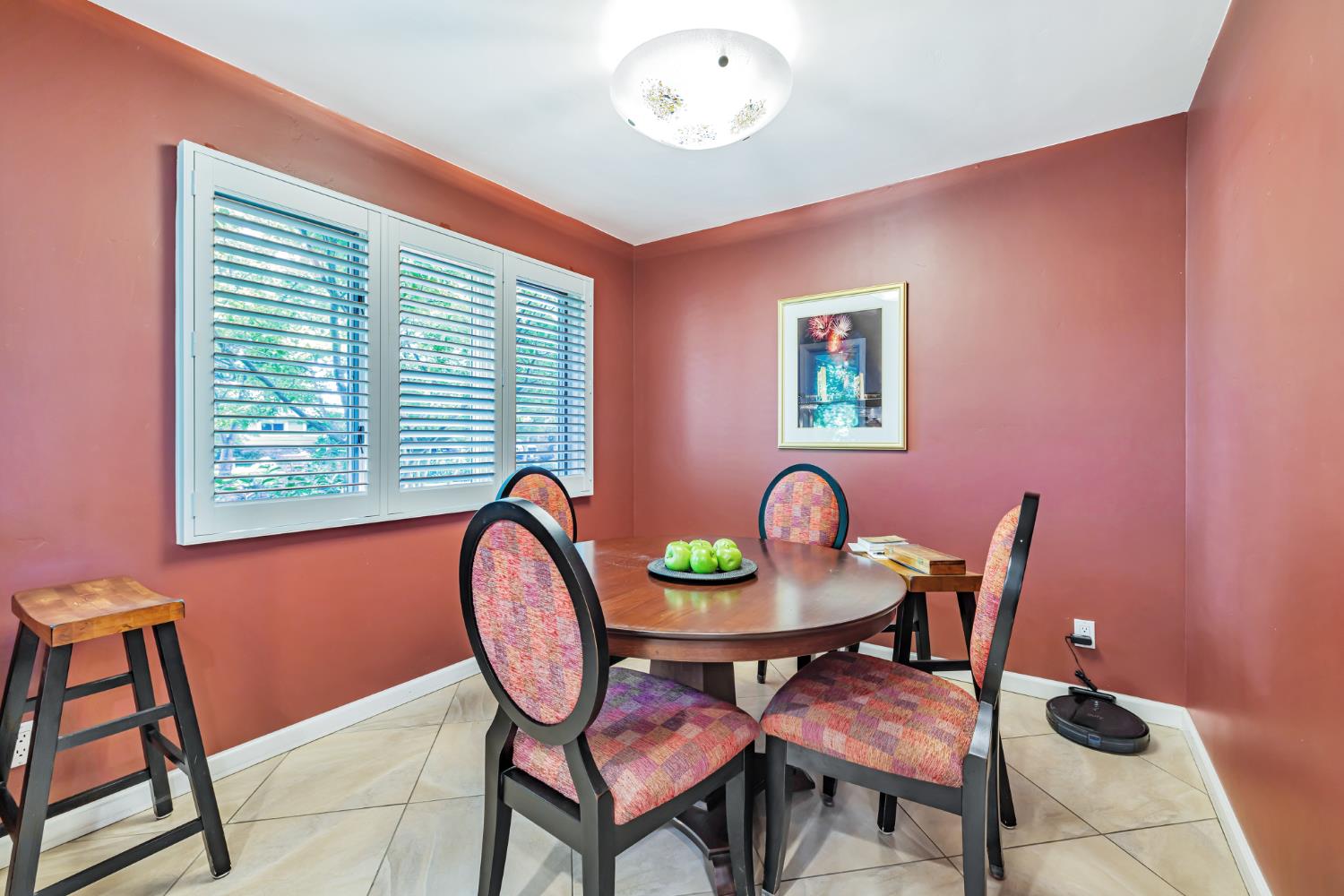1625 Gary Way Carmichael, CA 95608 - Photo 24 of 49 a dining room with furniture and window