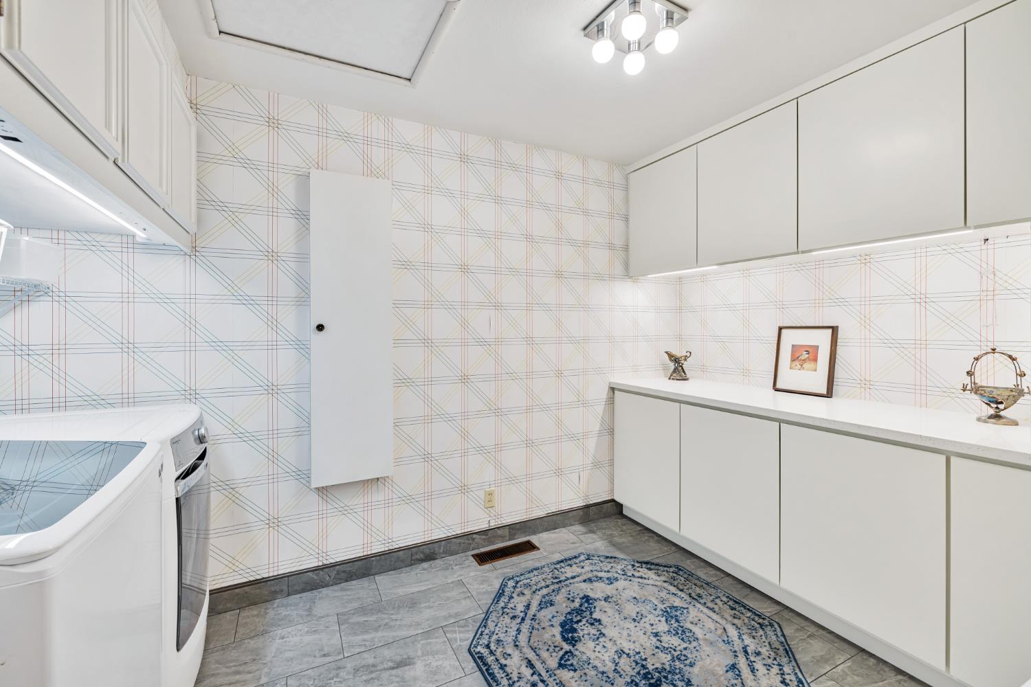 1625 Gary Way Carmichael, CA 95608 - Photo 31 of 49