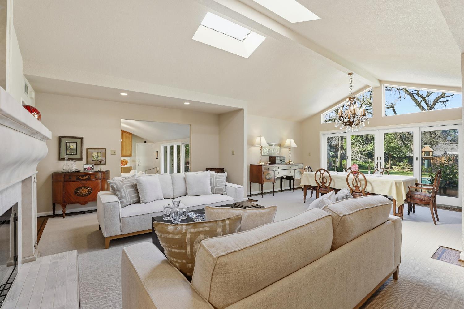 1625 Gary Way Carmichael, CA 95608 - Photo 40 of 49 a living room with furniture and a large window