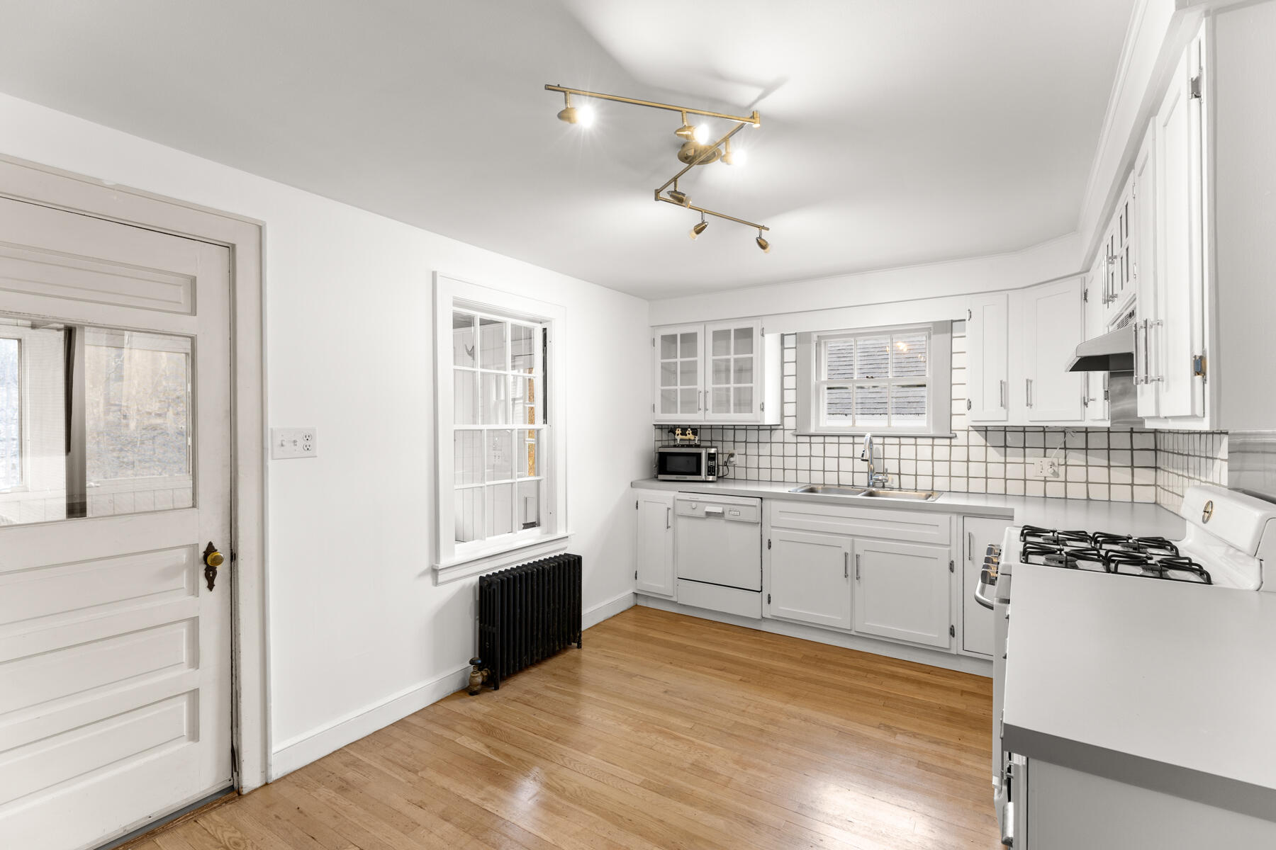 9 Folcutt Road Kittery, ME 03905 - Photo 12 of 40 LaBrie-Media-Photos-18