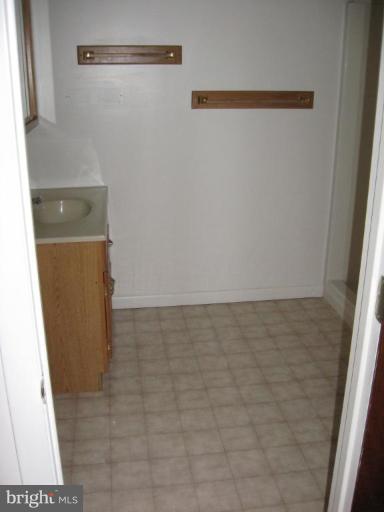 303 West 6th Avenue Ranson, WV 25438 - Photo 8 of 8 Bath #2
